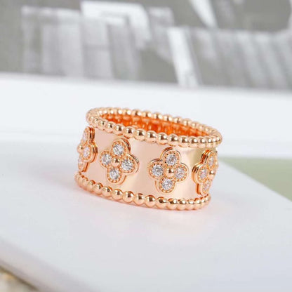 Van Cleef and Arpels Four Leaf Lucky Ring JWLH0123