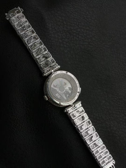 Van Cleef and Arpels Four Seasons Lovers Bridge Wrist Watch WTJN25247