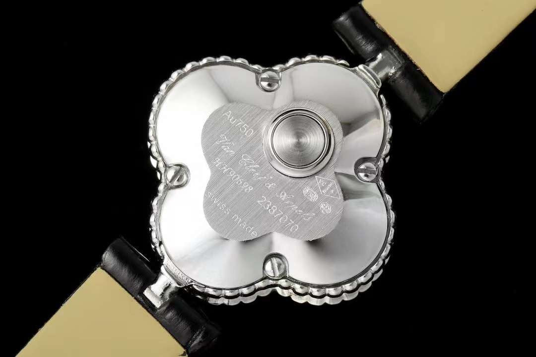 Van Cleef and Arpels Sweet Alhambra Series Wrist Watch WAT02114