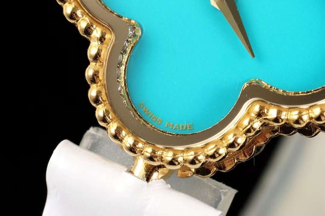 Van Cleef and Arpels Sweet Alhambra Series Wrist Watch WAT02115