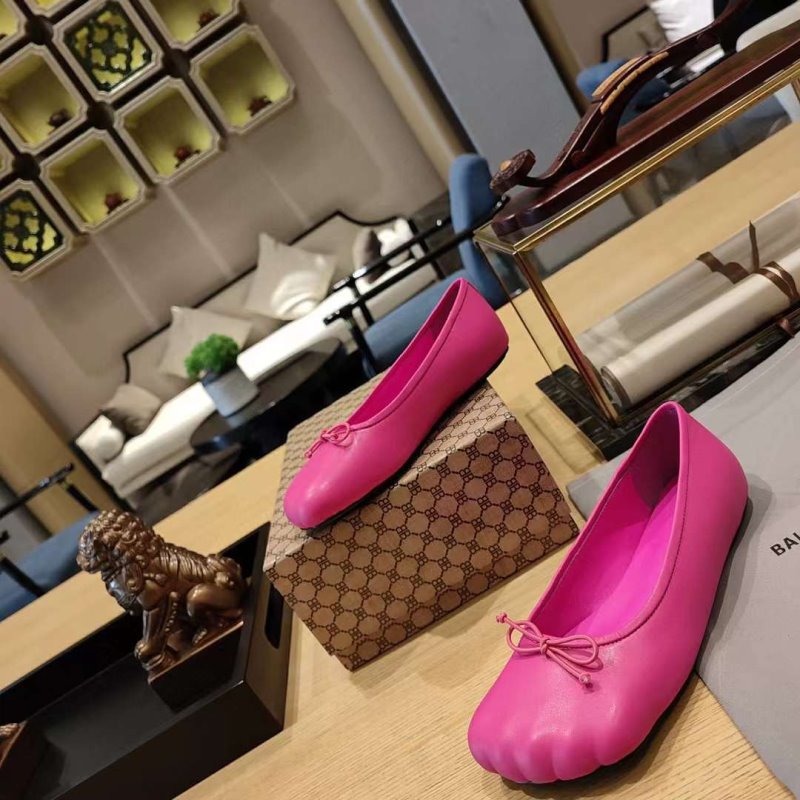 Balenciaga Flat sole Shoes SHS04709