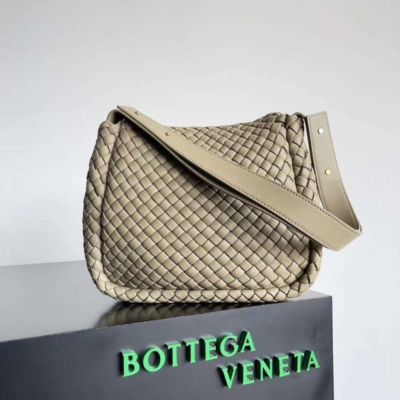 Bottega Veneta Shoulder Bag BGMP1420