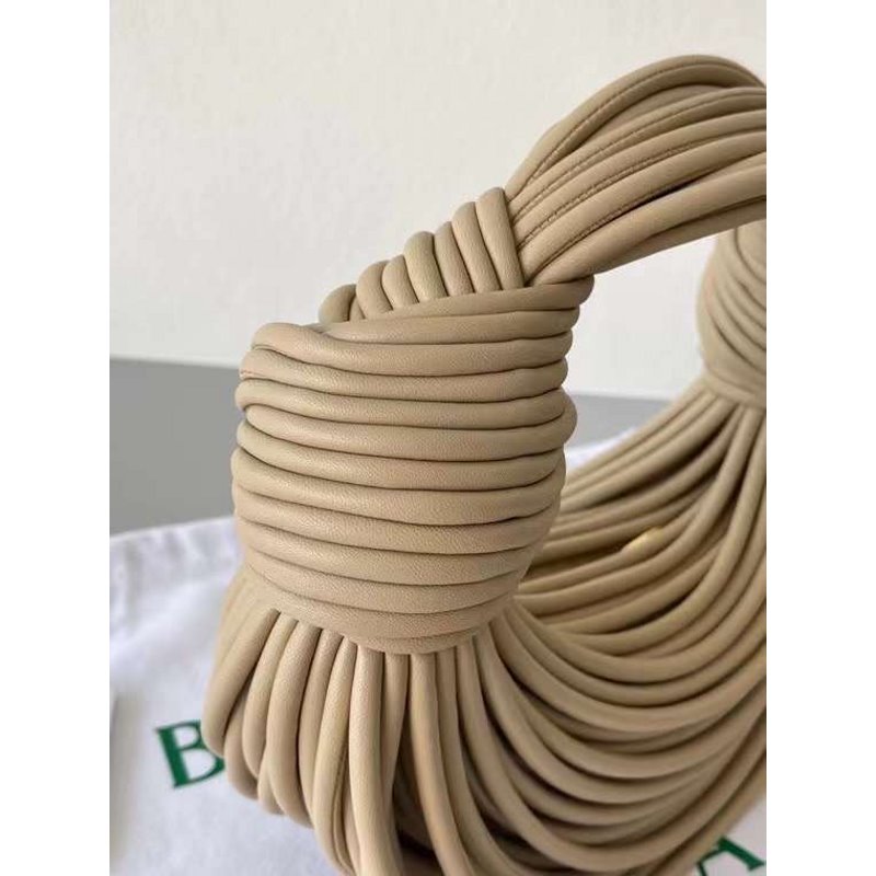 Bottega Veneta Noodle Bento Bag BGMP1860