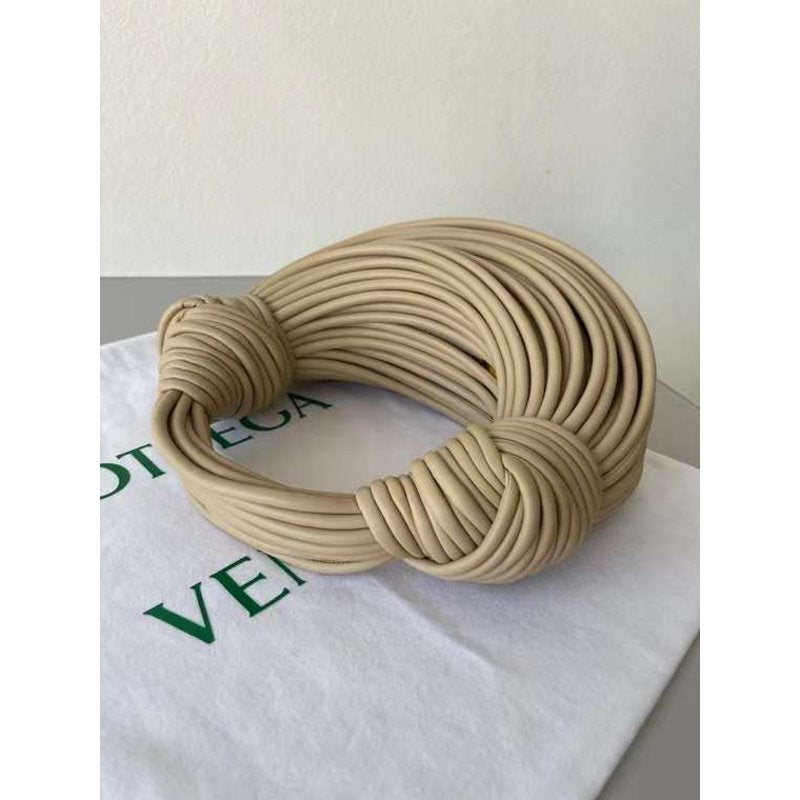 Bottega Veneta Noodle Bento Bag BGMP1860