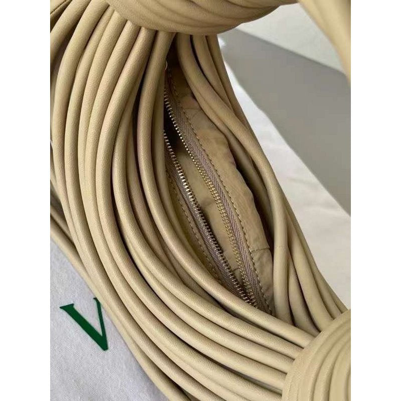 Bottega Veneta Noodle Bento Bag BGMP1860