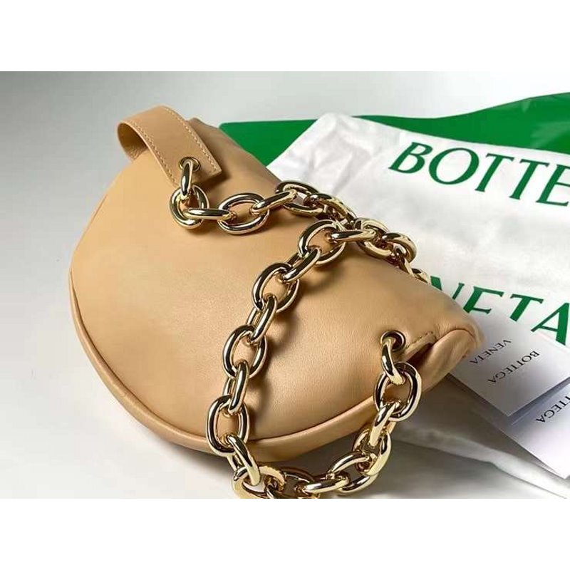 Bottega Veneta The Pouch Cloud Bag Bag BGMP1877