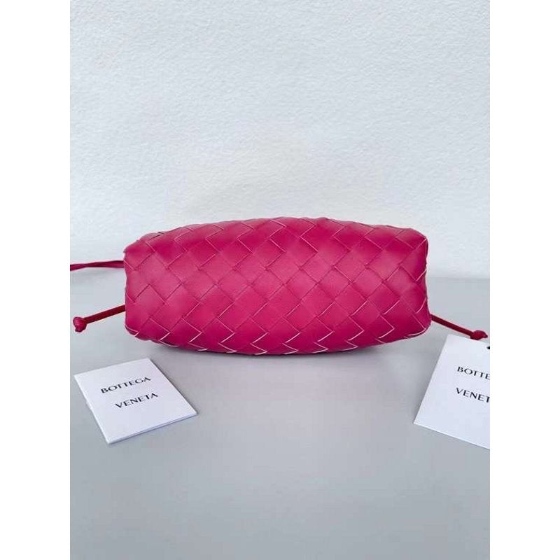 Bottega Veneta The Pouch Cloud Bag Bag BGMP1885