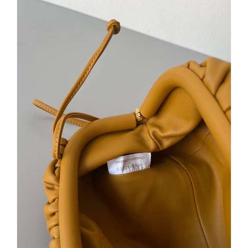 Bottega Veneta The Pouch Cloud Bag Bag BGMP1887