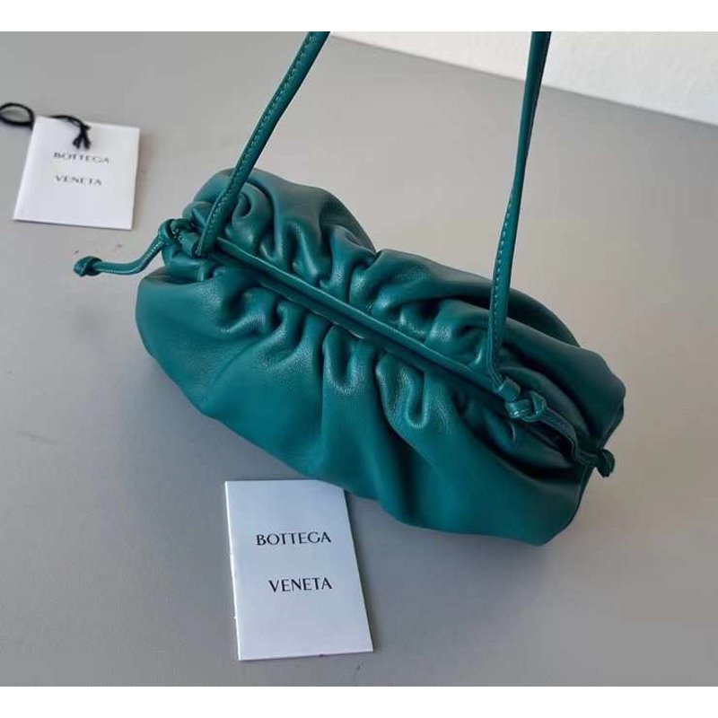 Bottega Veneta The Pouch Cloud Bag Bag BGMP1889