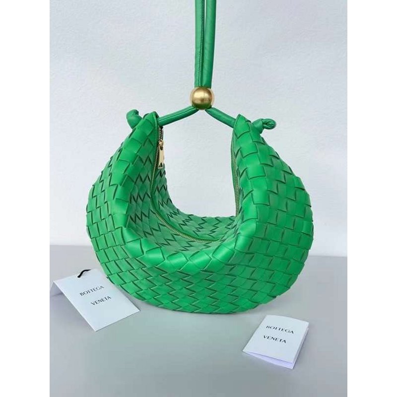 Bottega Veneta Turn Shoulder Bag BG02188