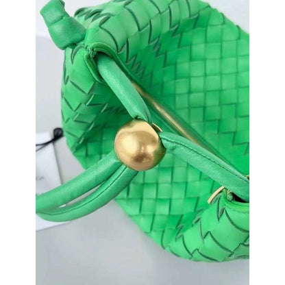 Bottega Veneta Turn Shoulder Bag BG02188