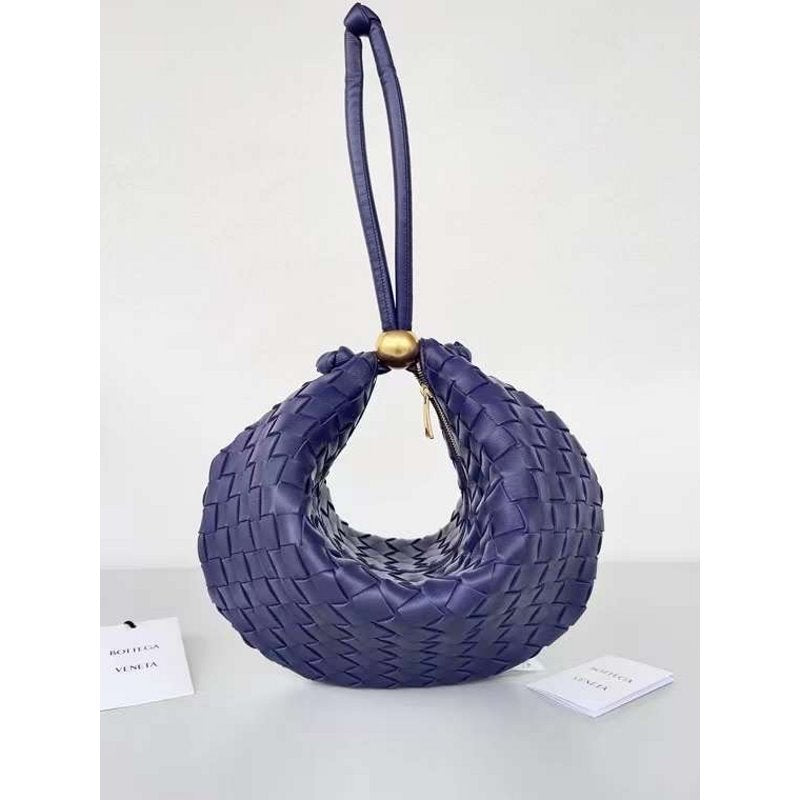 Bottega Veneta Turn Shoulder Bag BG02189