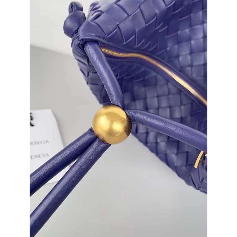 Bottega Veneta Turn Shoulder Bag BG02189