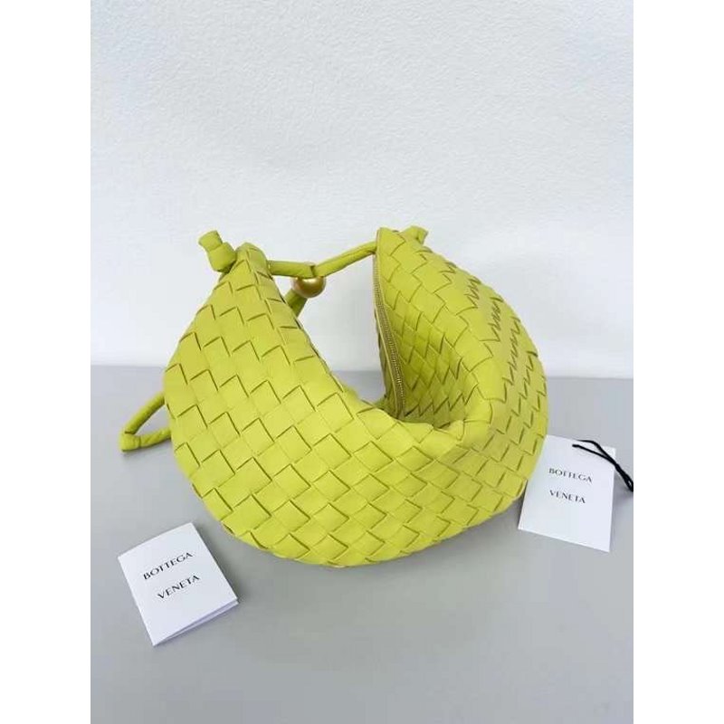 Bottega Veneta Turn Shoulder Bag BG02190