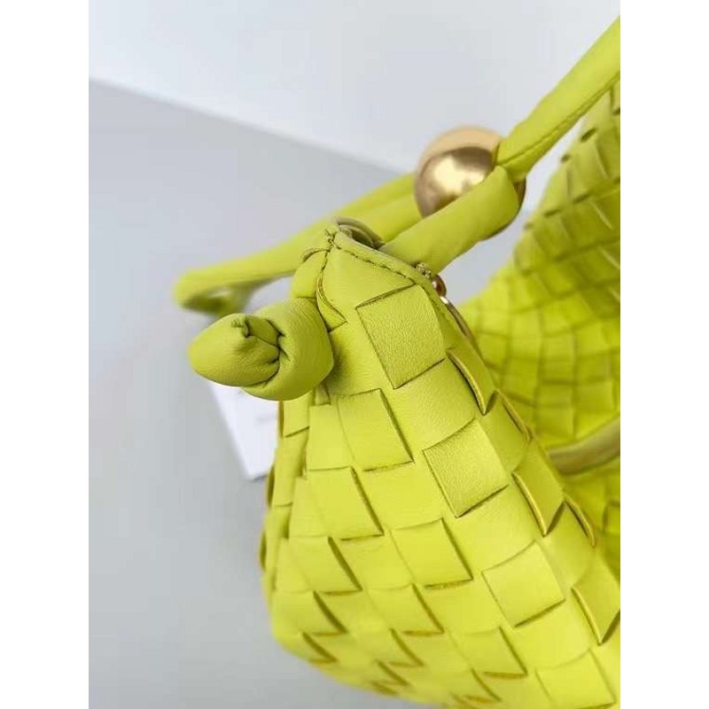 Bottega Veneta Turn Shoulder Bag BG02190