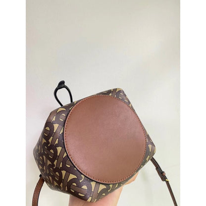 Burberry Bucket Bag BBR00269