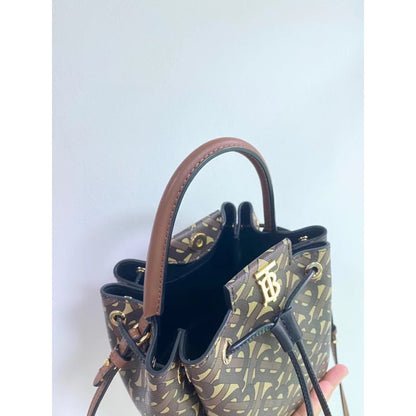 Burberry Bucket Bag BBR00269