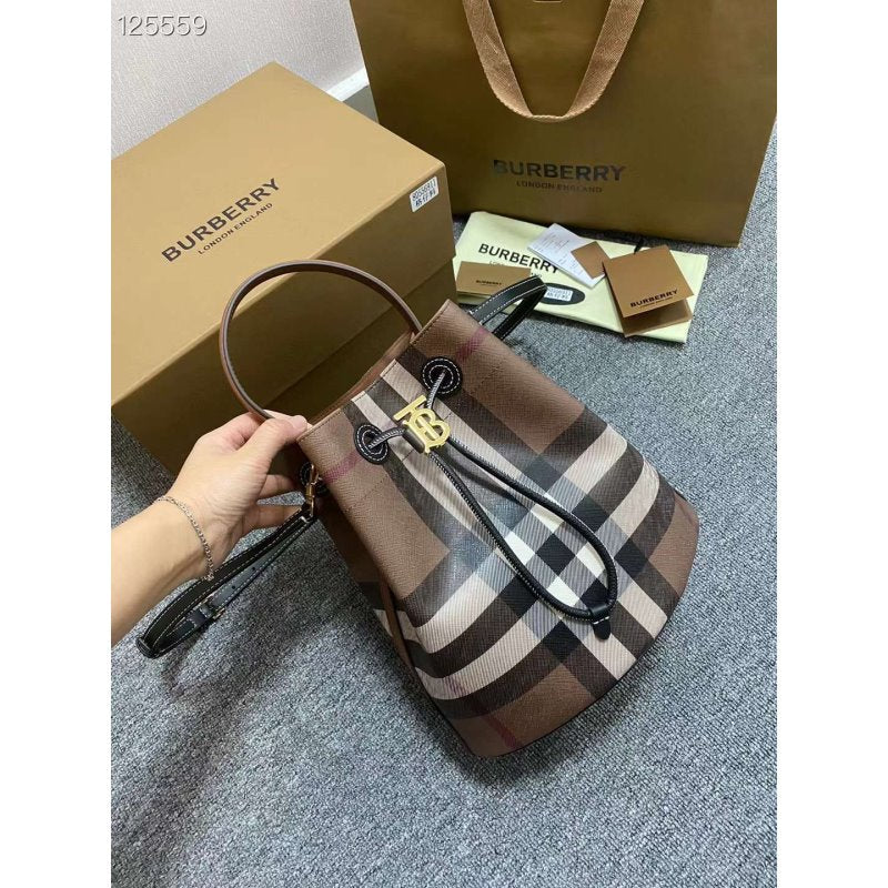 Burberry Bucket Bag BGMP0570