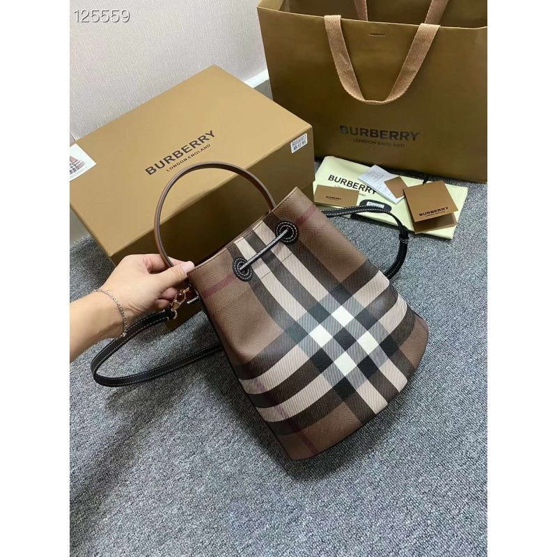 Burberry Bucket Bag BGMP0570