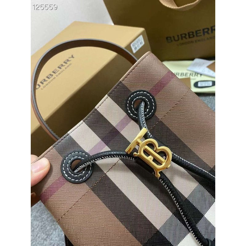 Burberry Bucket Bag BGMP0570