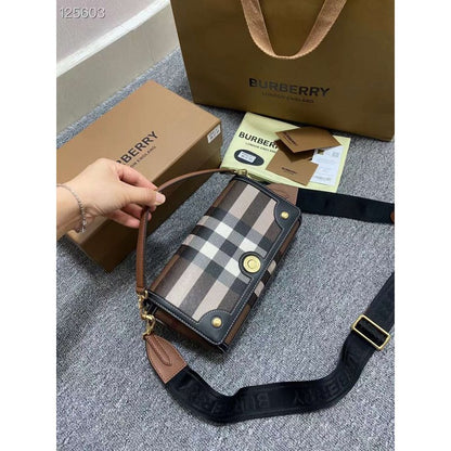 Burberry Classic Bag BGMP0573