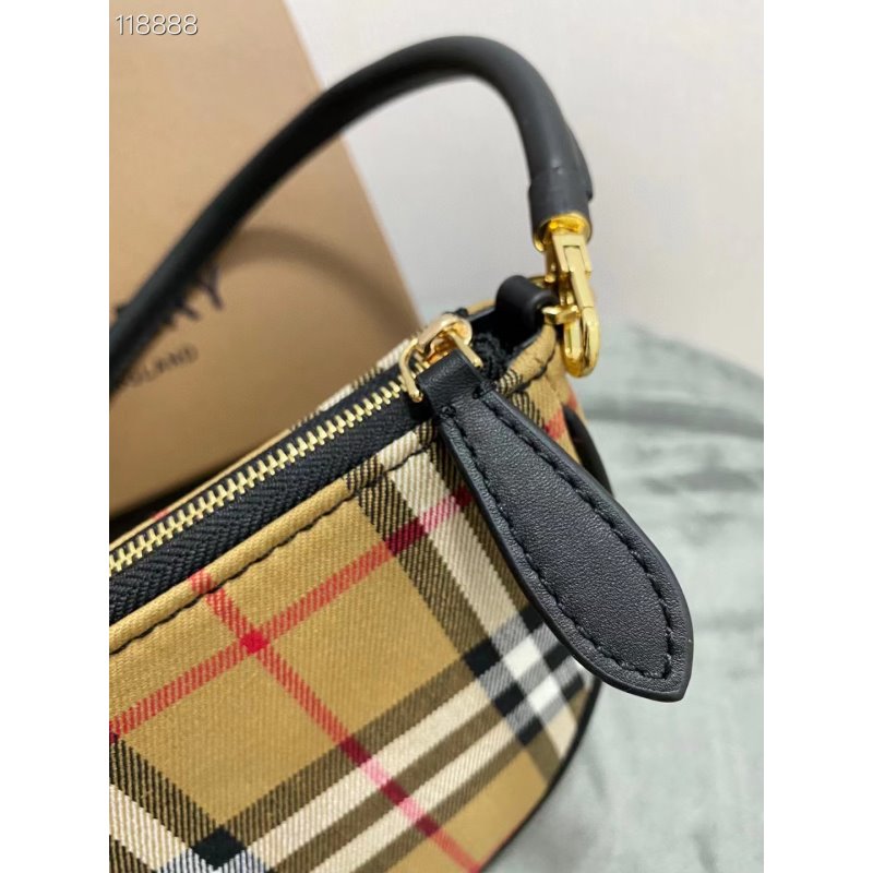 Burberry Cluctch Bag BBR00278