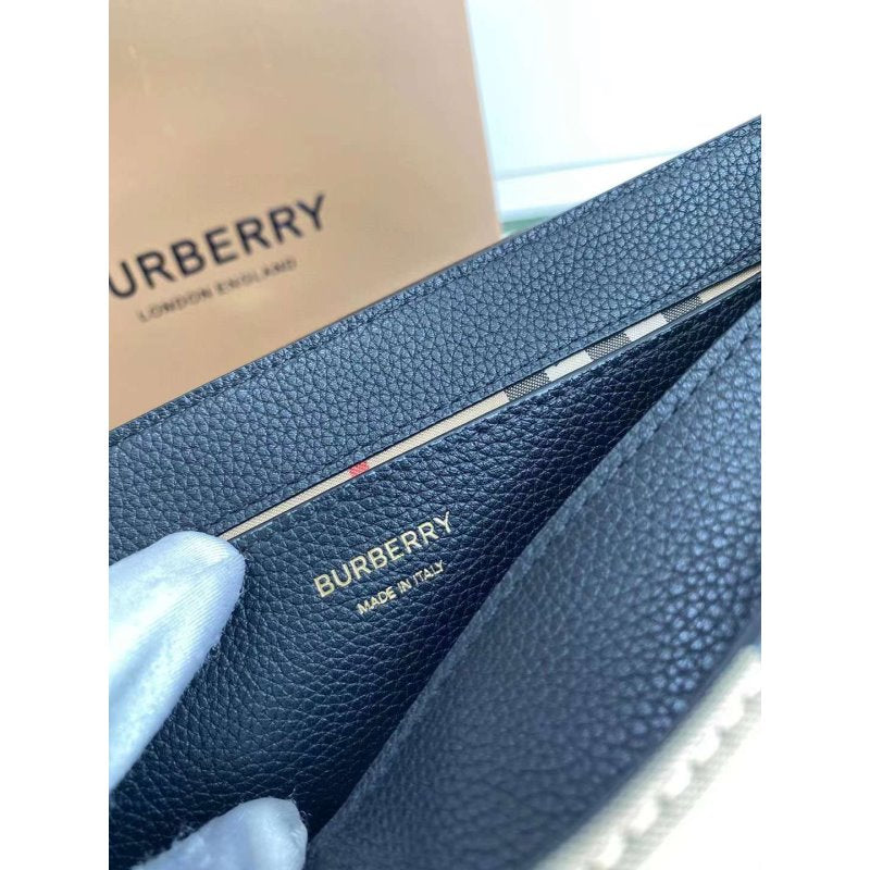 Burberry Cross Body Bag BGMP0434