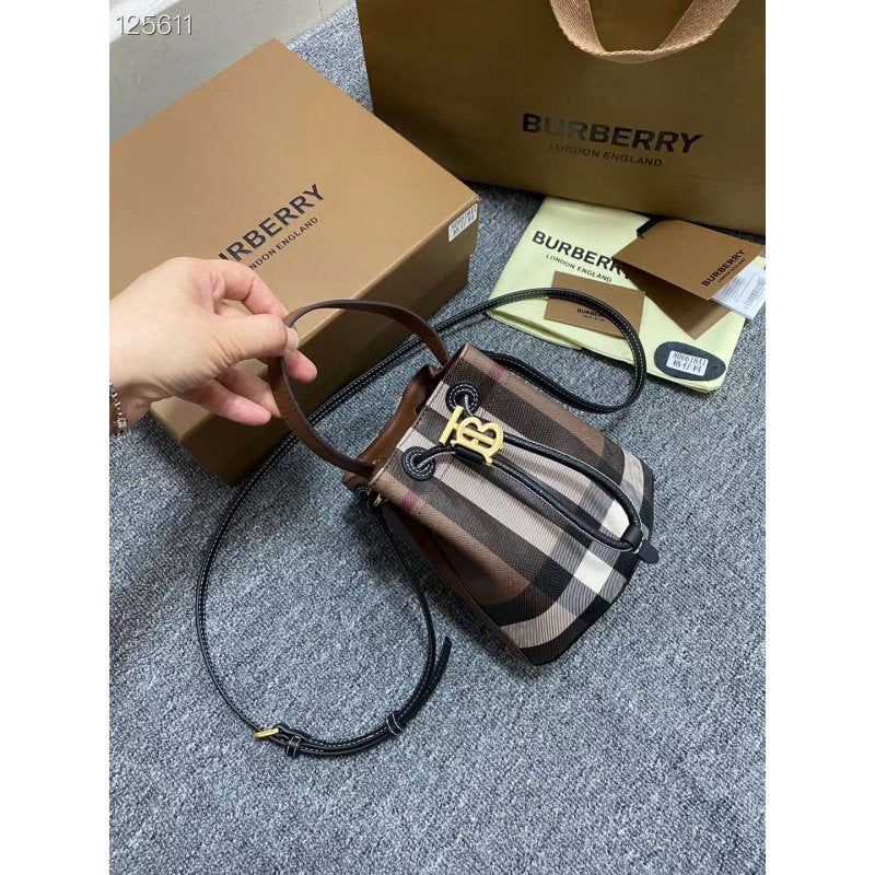 Burberry Mini Bucket Bag BGMP0574