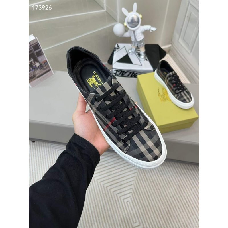 Burberry Shoes SHS04623