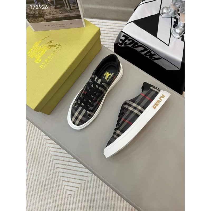 Burberry Shoes SHS04623