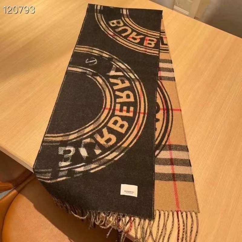 Burberry Cashmere Scarf SS001147