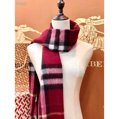 Burberry Wool and Cashmere Scarf SS001187
