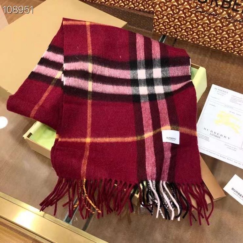 Burberry Wool and Cashmere Scarf SS001187