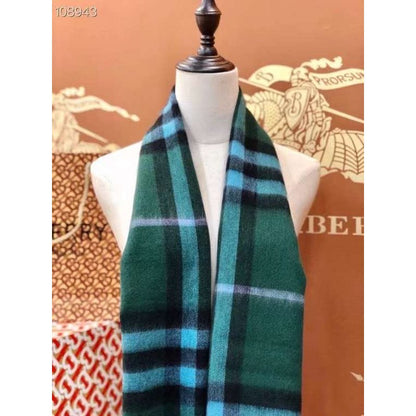 Burberry Wool and Cashmere Scarf SS001189