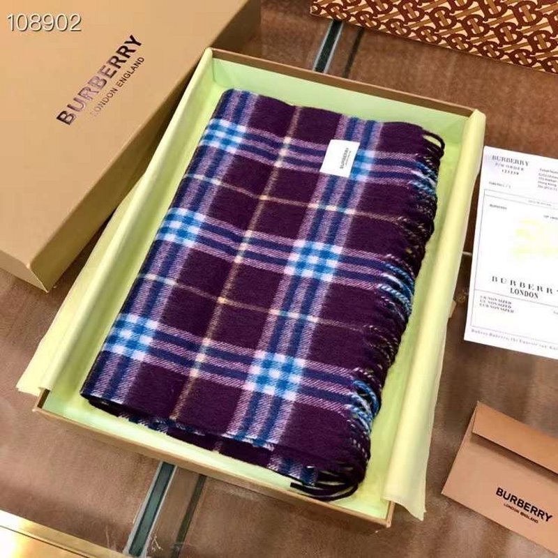 Burberry Wool and Cashmere Scarf SS001196
