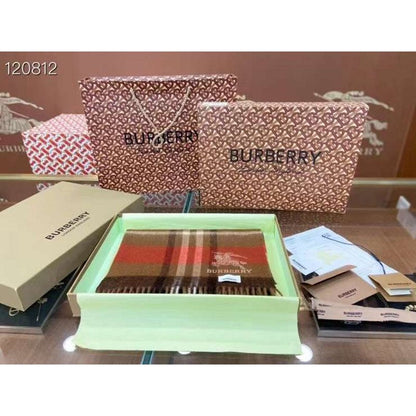 Burberry Wool and Cashmere Scarf SS001200