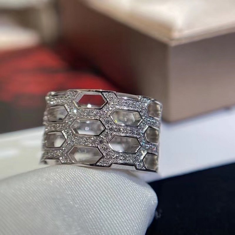 Bvlgari Serpentine Diamond Ring JWL00858