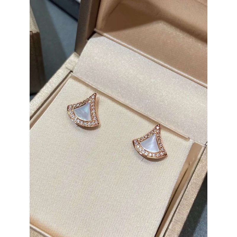 Bvlgari Skirt Earrings JWL01178