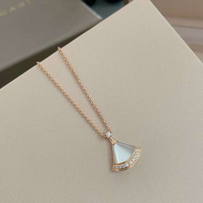 Bvlgari Divas Dream Necklace JWL00192