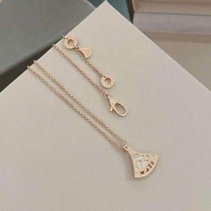 Bvlgari Divas Dream Necklace JWL00192