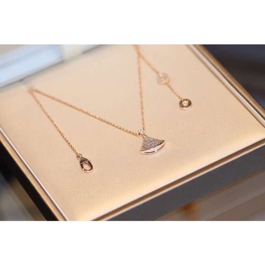 Bvlgari Divas Dream Necklace JWL00196