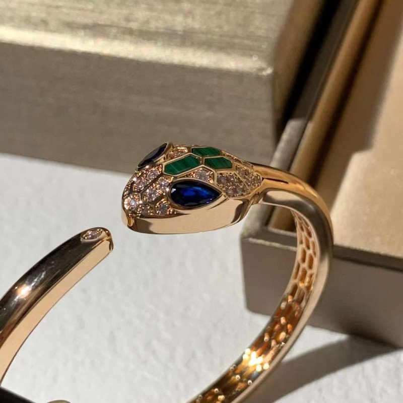Bvlgari Snake Head Bracelet JWL00259