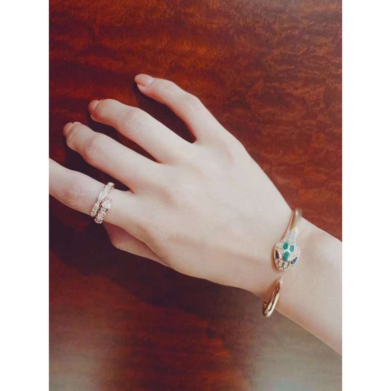 Bvlgari Snake Head Bracelet JWL00259
