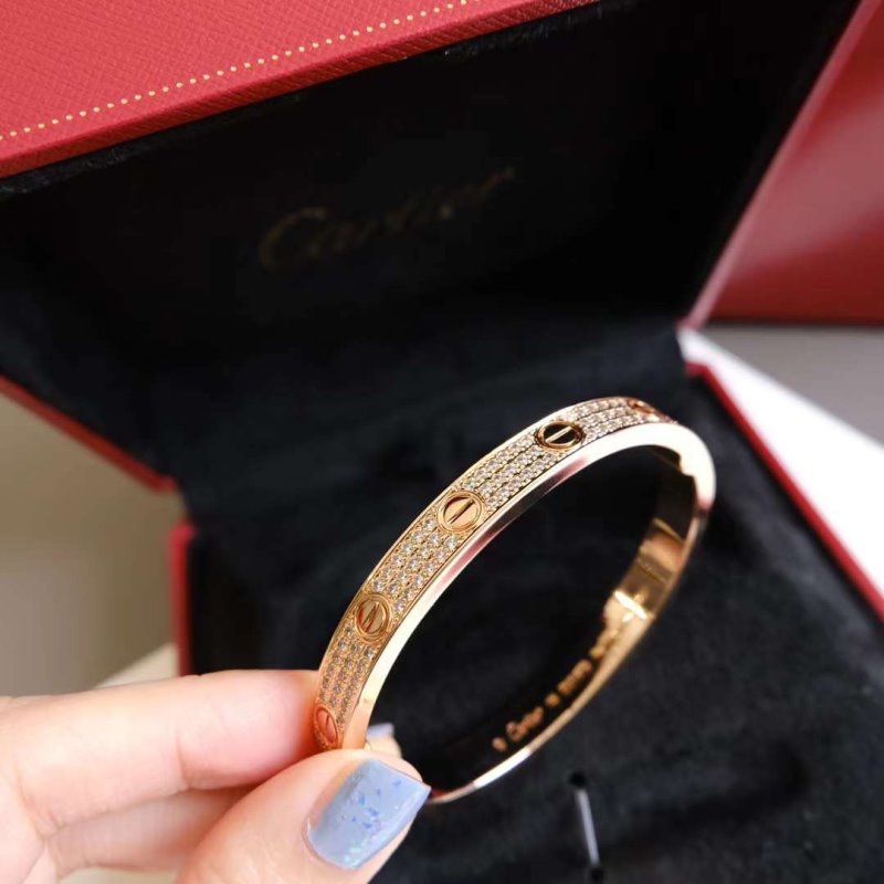 Cartier Bracelet JWL01154