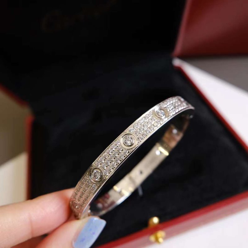 Cartier Bracelet JWL01155