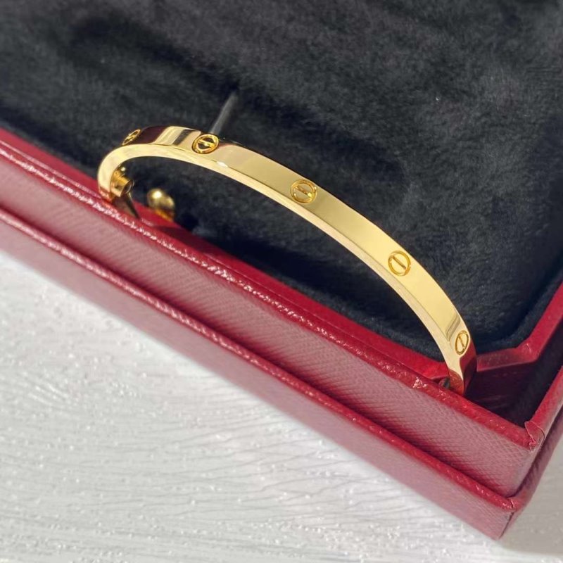 Cartier Love Bracelet JWL01150