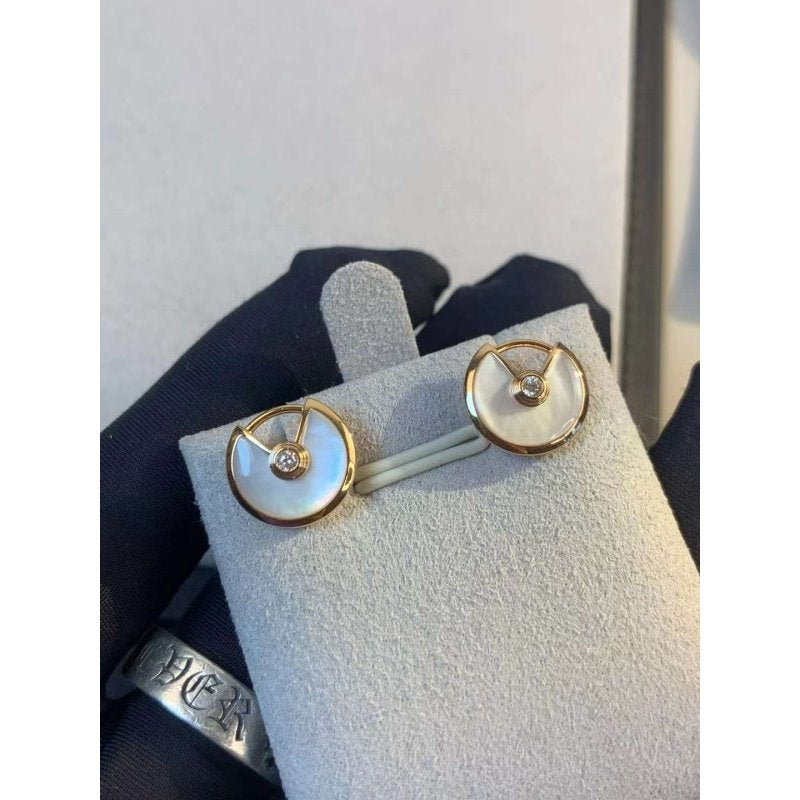 Cartier Amulette Stud JWL00179