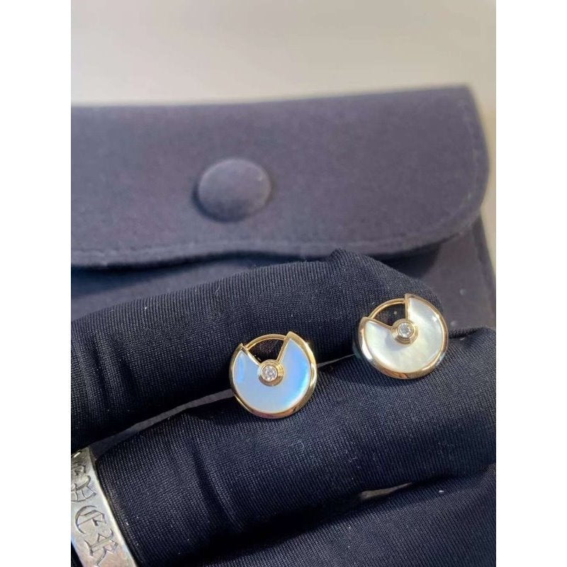 Cartier Amulette Stud JWL00179