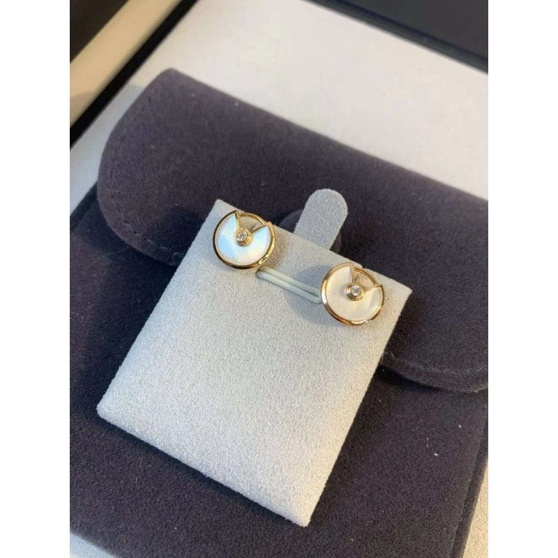 Cartier Amulette Stud JWL00179