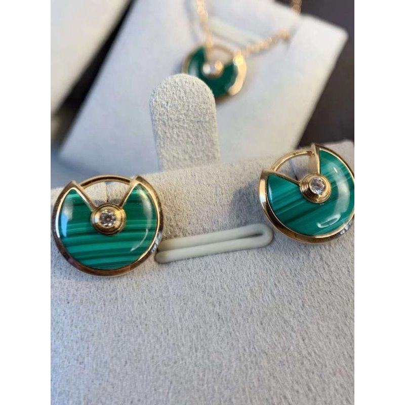 Cartier Amulette Stud JWL00180